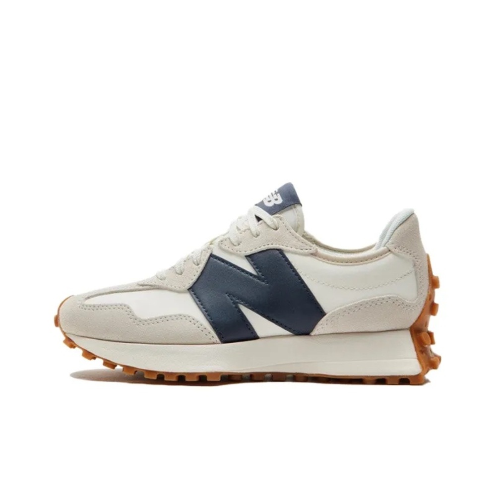 New Balance 327 Moonbeam Outerspace sz 7